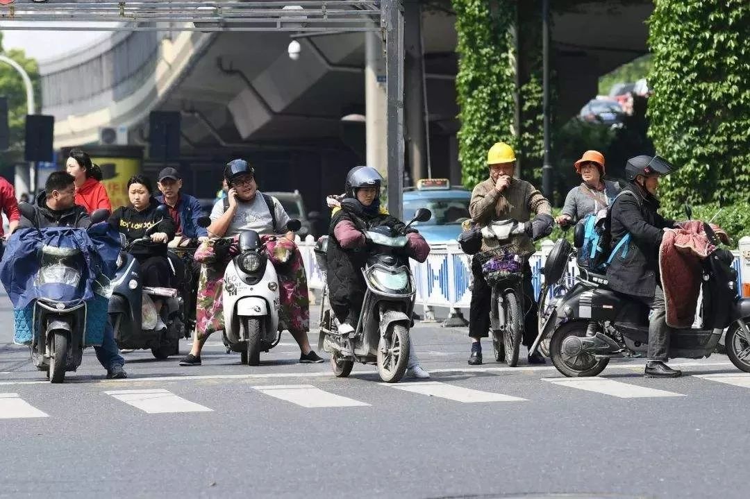 一线城市电动自行车限制政策，挑战与机遇的并存