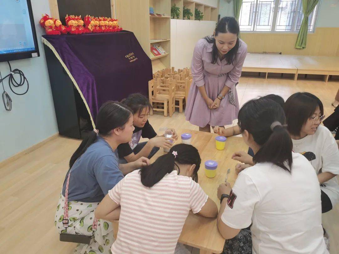 科学实验课，激发幼儿兴趣的魔法课堂